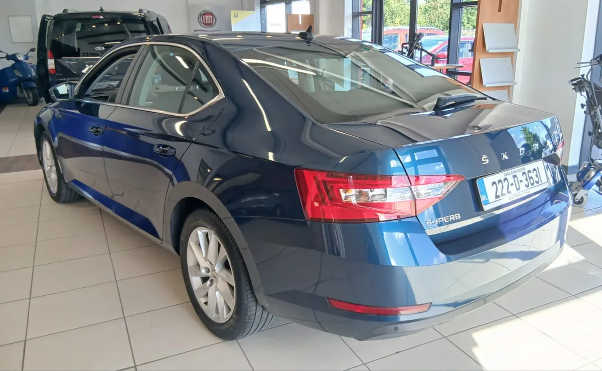 DEAL OF THE MONTH LOW MILAGE Skoda Superb 2022 - Image 6
