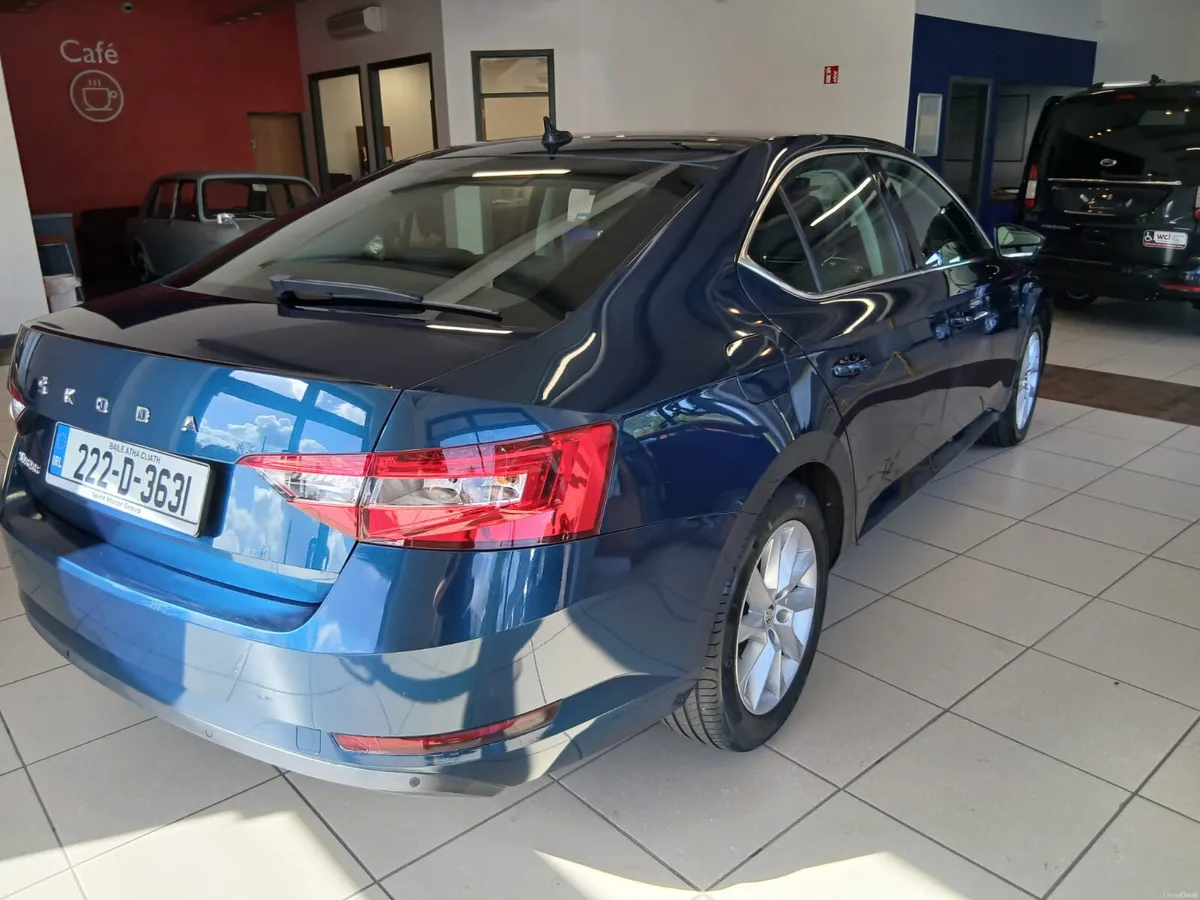 DEAL OF THE MONTH LOW MILAGE Skoda Superb 2022 - Image 5