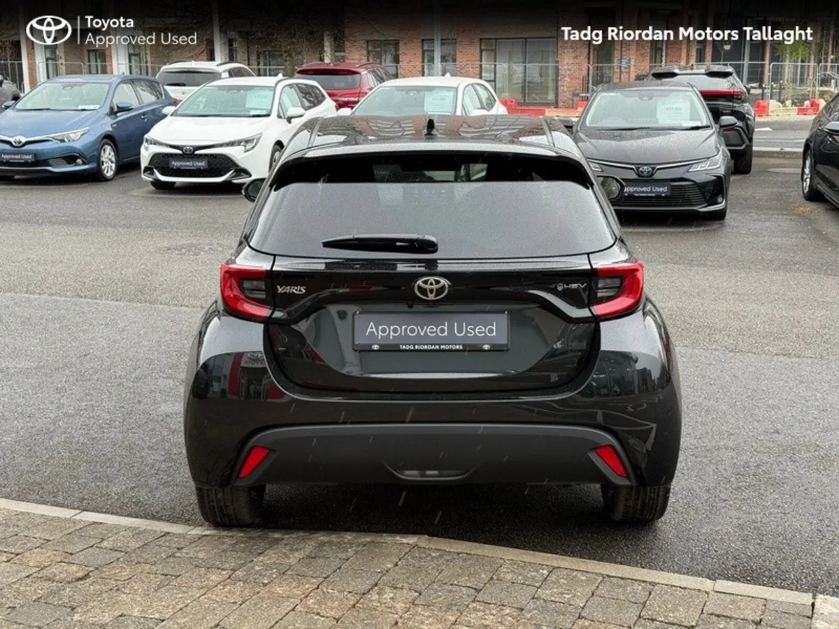 Toyota Yaris HEV Lunasport *** SAVE €3500 ON THIS - Image 4