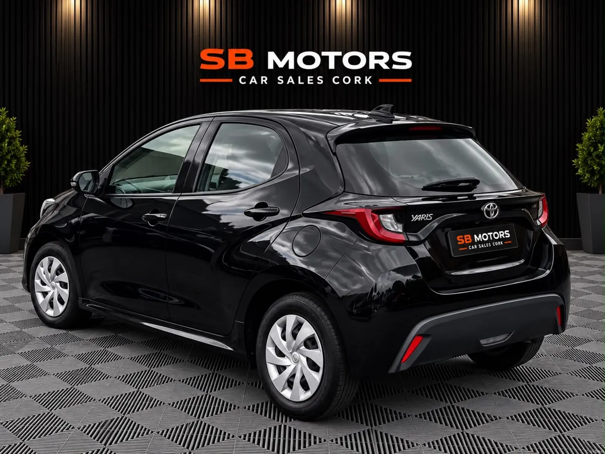 2022 TOYOTA YARIS 1.0L NEW NCT 52K - Image 2