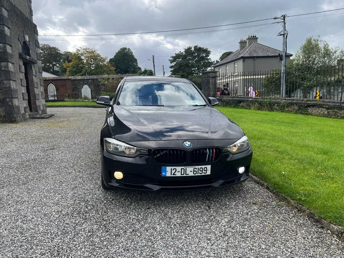 2012 BMW 320 F30 D EFFICIENCY DYNAMICS 2.0 Diesel - Image 2
