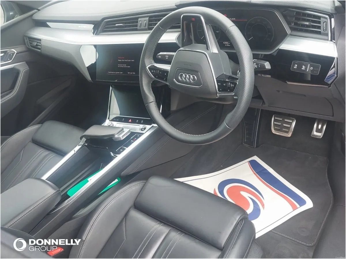 Audi Q8 300kW 55 Quattro 114kWh S Line 5dr Auto - Image 4
