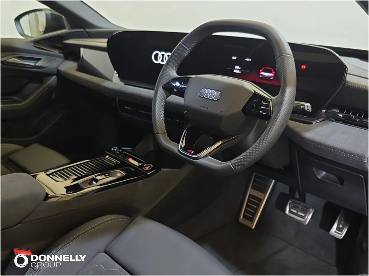 Audi A6 210kW 83kWh Edition 1 5dr Auto - Image 4