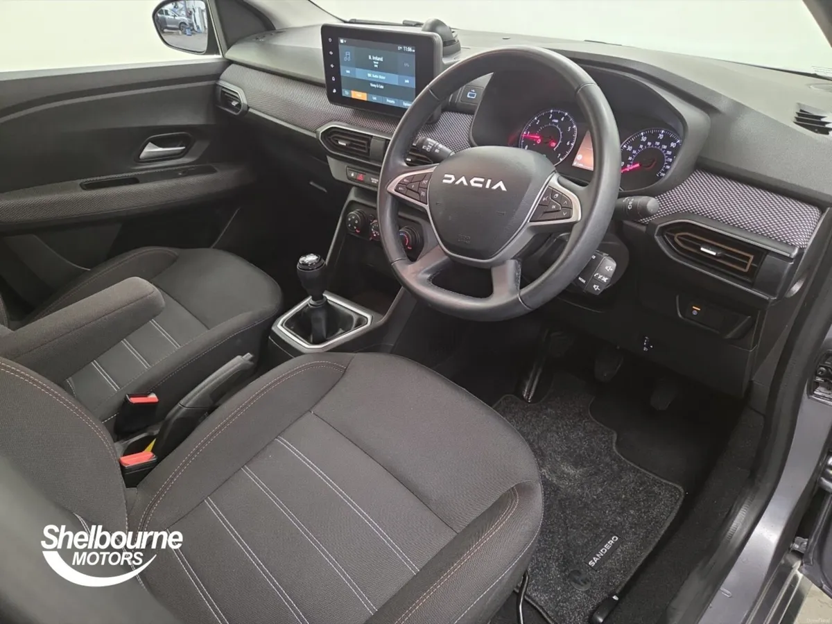 Dacia Sandero Stepway 1.0 TCe Expression 5dr - Image 4