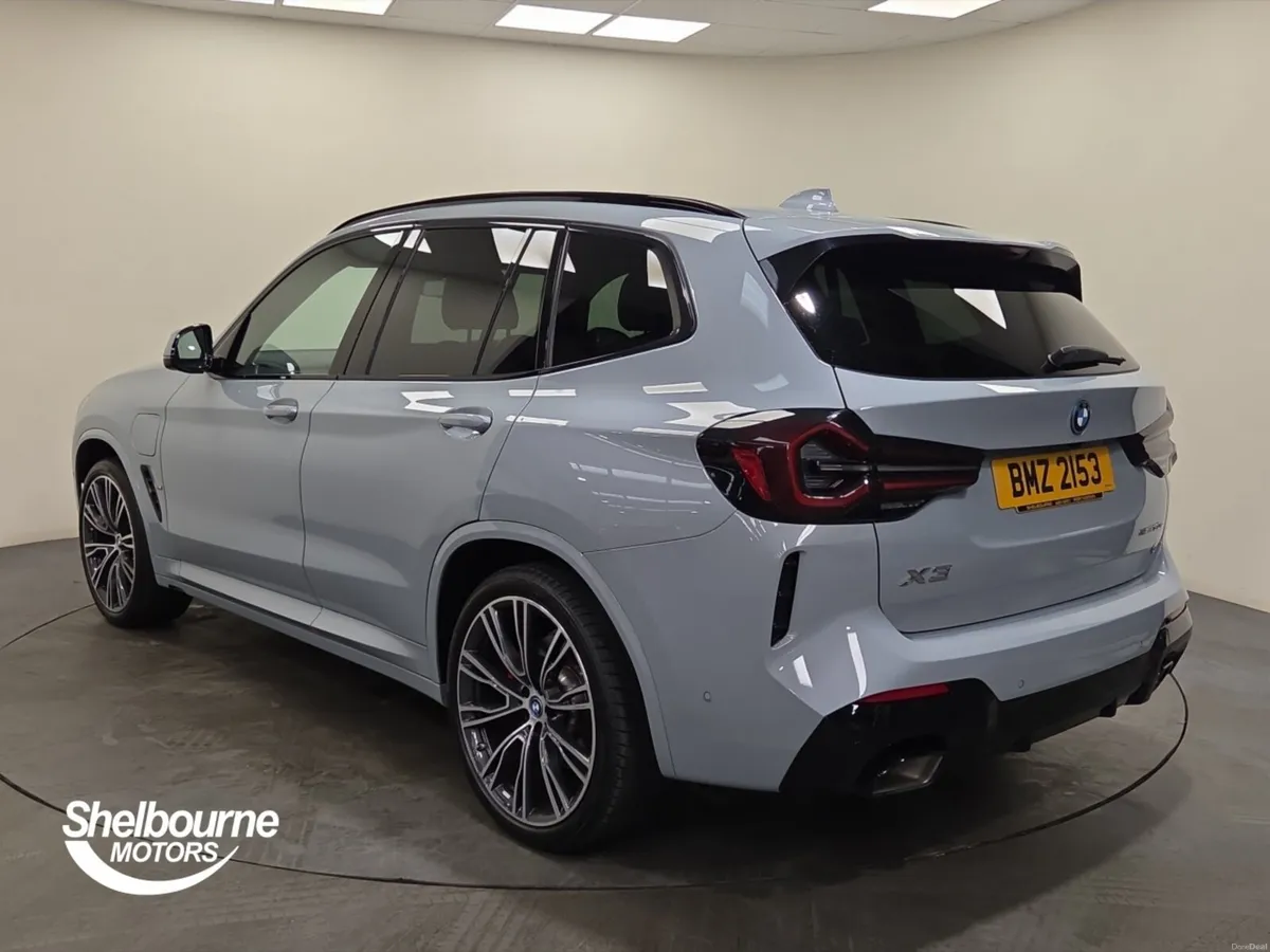 BMW X3 xDrive 30e M Sport 5dr Auto - Image 2