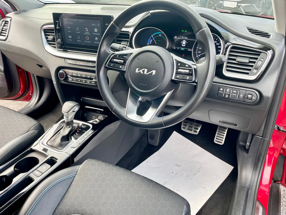 Kia X-Ceed 1.6GDI Petrol Plug-In Hybried Auto,2023 - Image 5