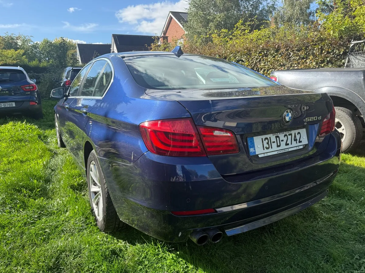 2013 BMW 520d **AUTOMATIC** - Image 3