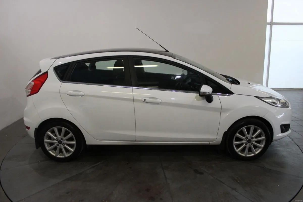Ford Fiesta 1.0 EcoBoost 65PS S/S Titanium - TENDE - Image 2