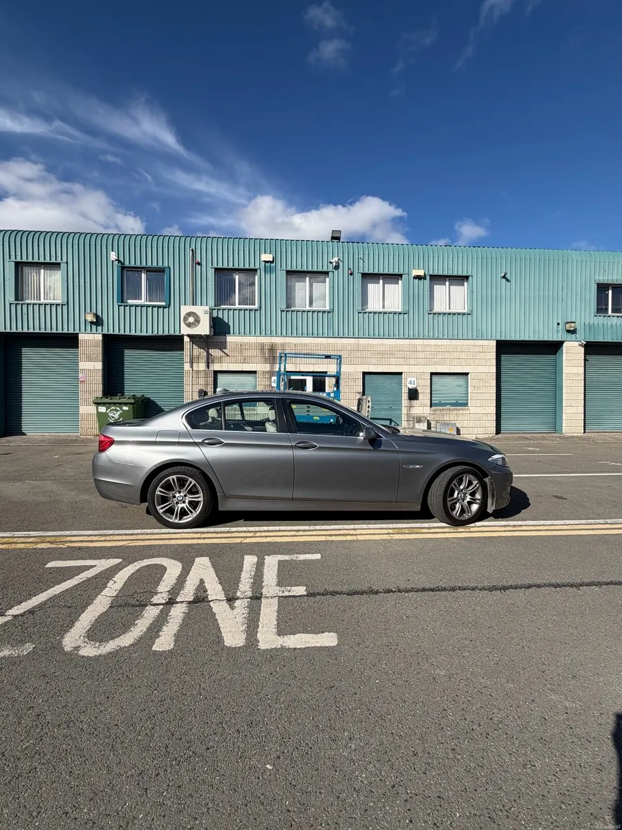 Bmw F10 520D - Image 2
