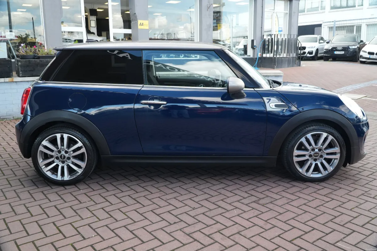 2018 MINI COOPER D 7 5DR HATCHBACK AUTOMATIC - Image 3