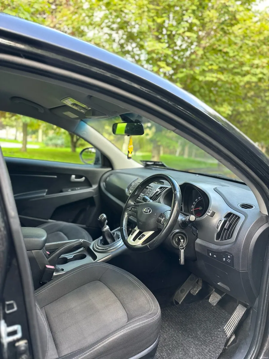 2013 Kia sportage - Image 6