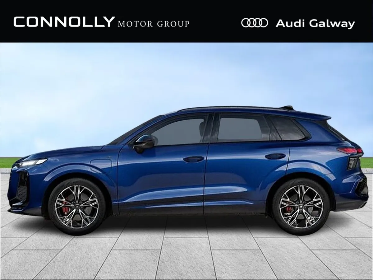 Audi Q3 E-HYBRID S-LINE 242BHP A/T ~BLACK PACK~ ~L - Image 3