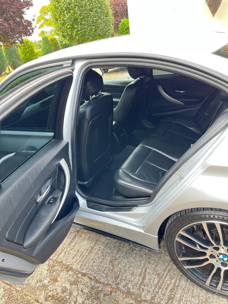 BMW 3 series - Image 4