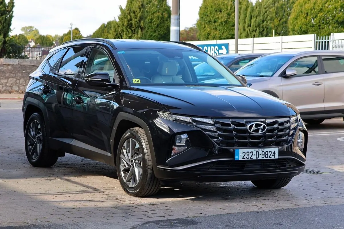 Hyundai Tucson 2WD Executive, 4.99% APR - Image 4