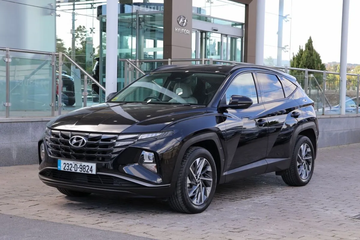 Hyundai Tucson 2WD Executive, 4.99% APR - Image 5