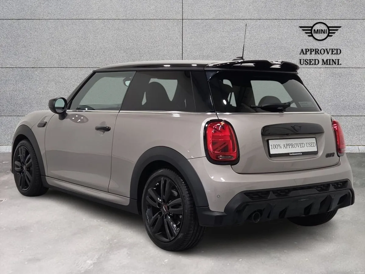 Mini Cooper Cooper Sport - Image 2