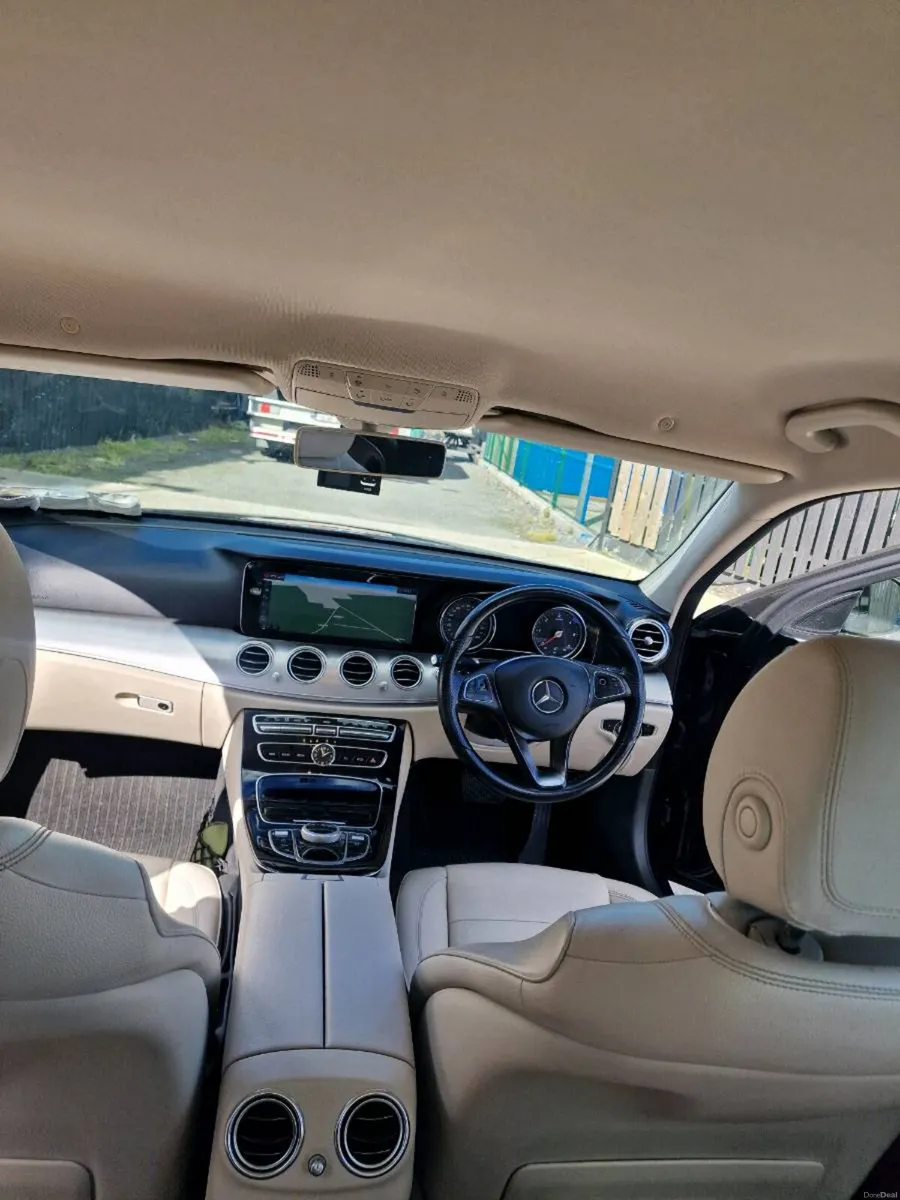 Mercedes Benz E-Klasse - Image 6