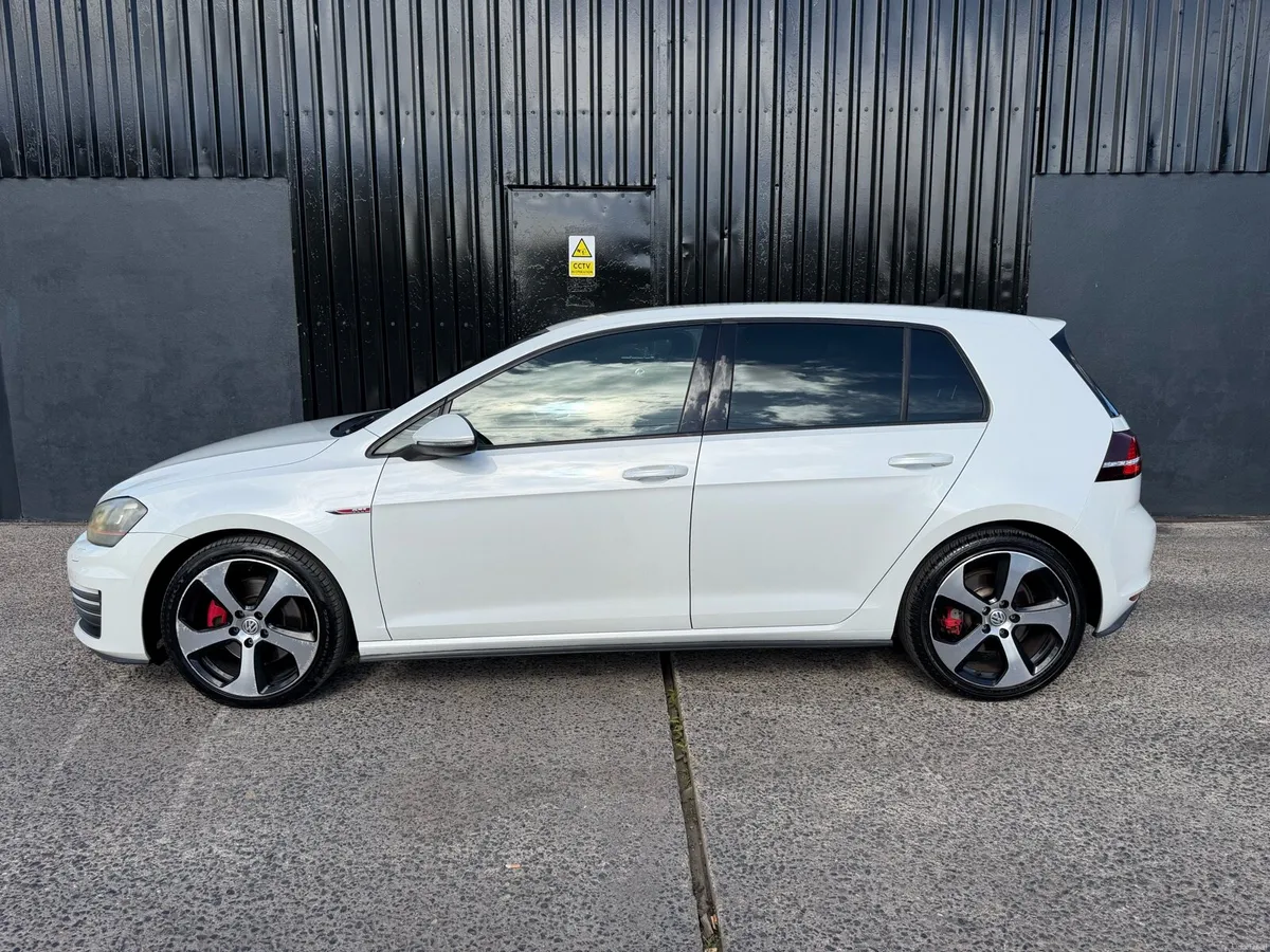 Vw Golf GTI - Image 4