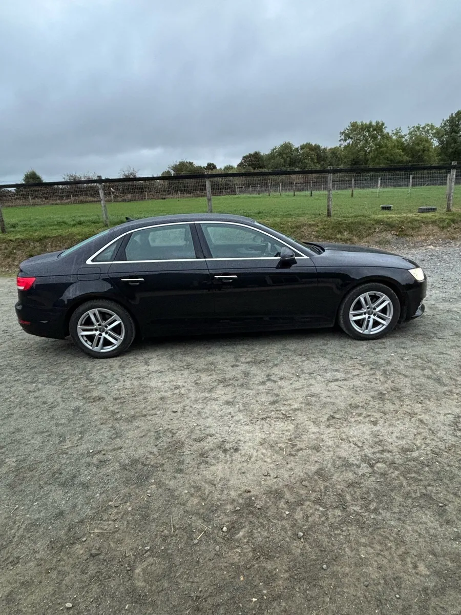 Audi a4 - Image 1