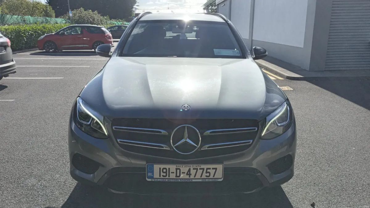 MERCEDES GLC CLASS 220D / 2019 / 2.1 DIESEL / AUTO - Image 2