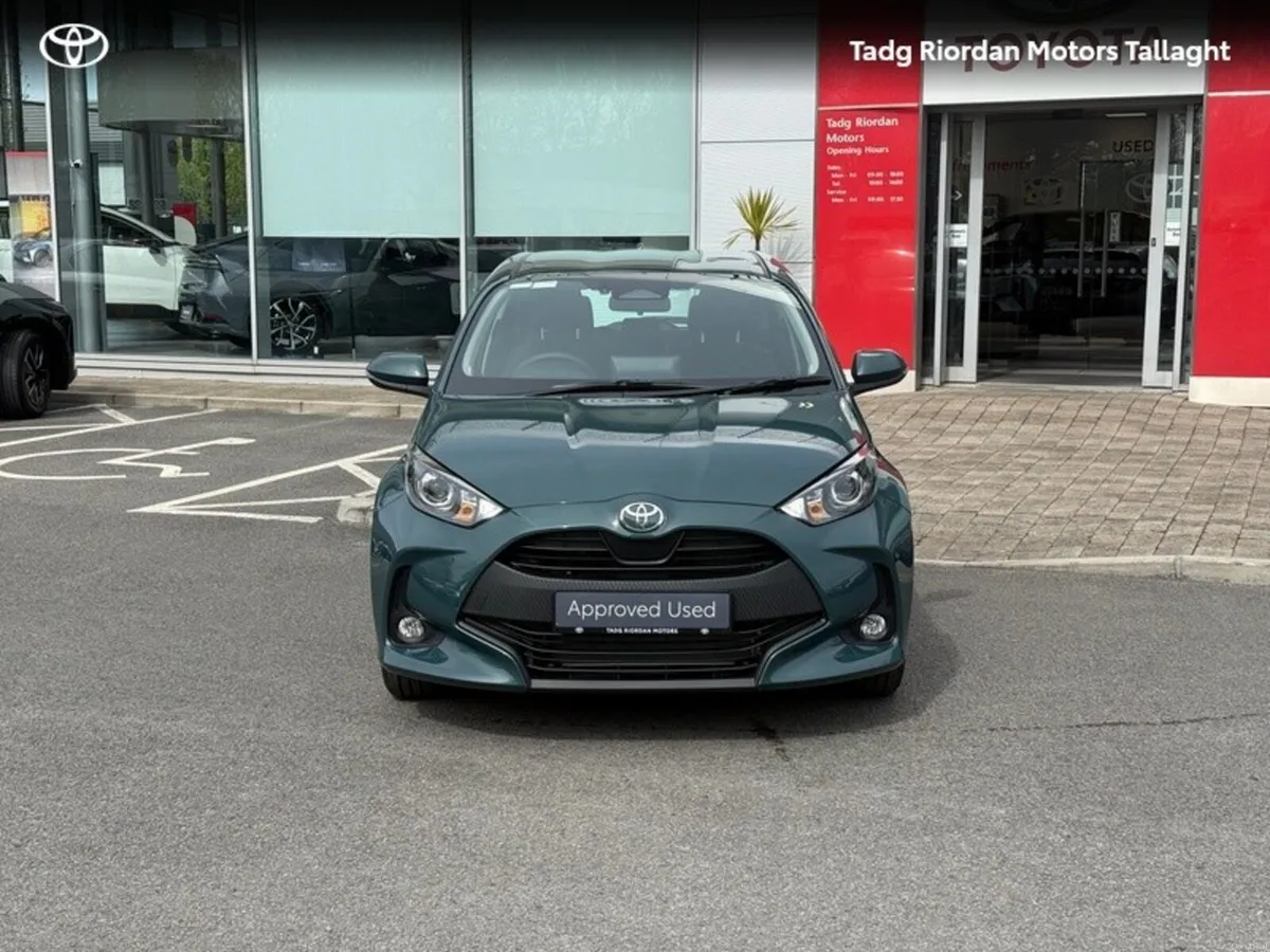 Toyota Yaris Yaris HEV Luna *** SAVE €3500 ON THIS - Image 5