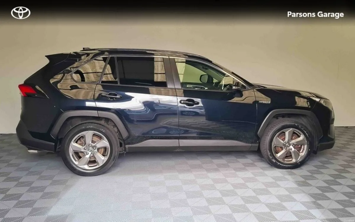 Toyota RAV4 RAV4 HYBRID SOL 4DR AUTO MY21 - Image 3