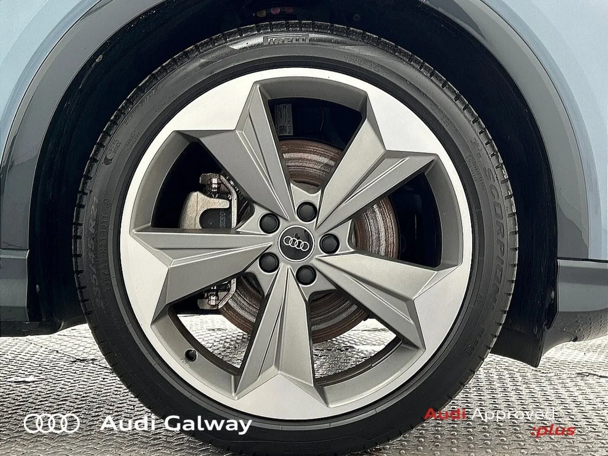 Audi Q4 e-tron €519 p/m - (252) 45 BLACK EDITION 2 - Image 6