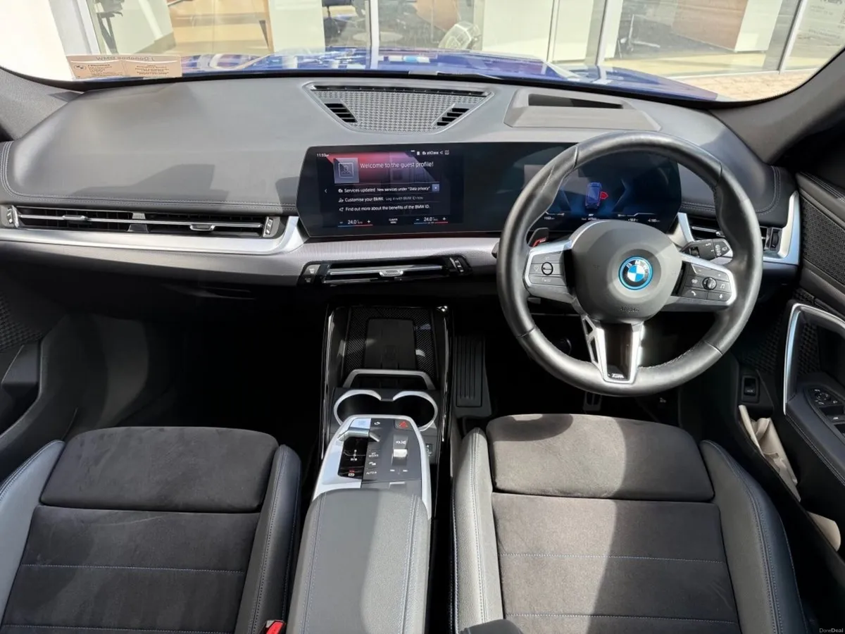 BMW iX1 xDrive30 M Sport - Image 4