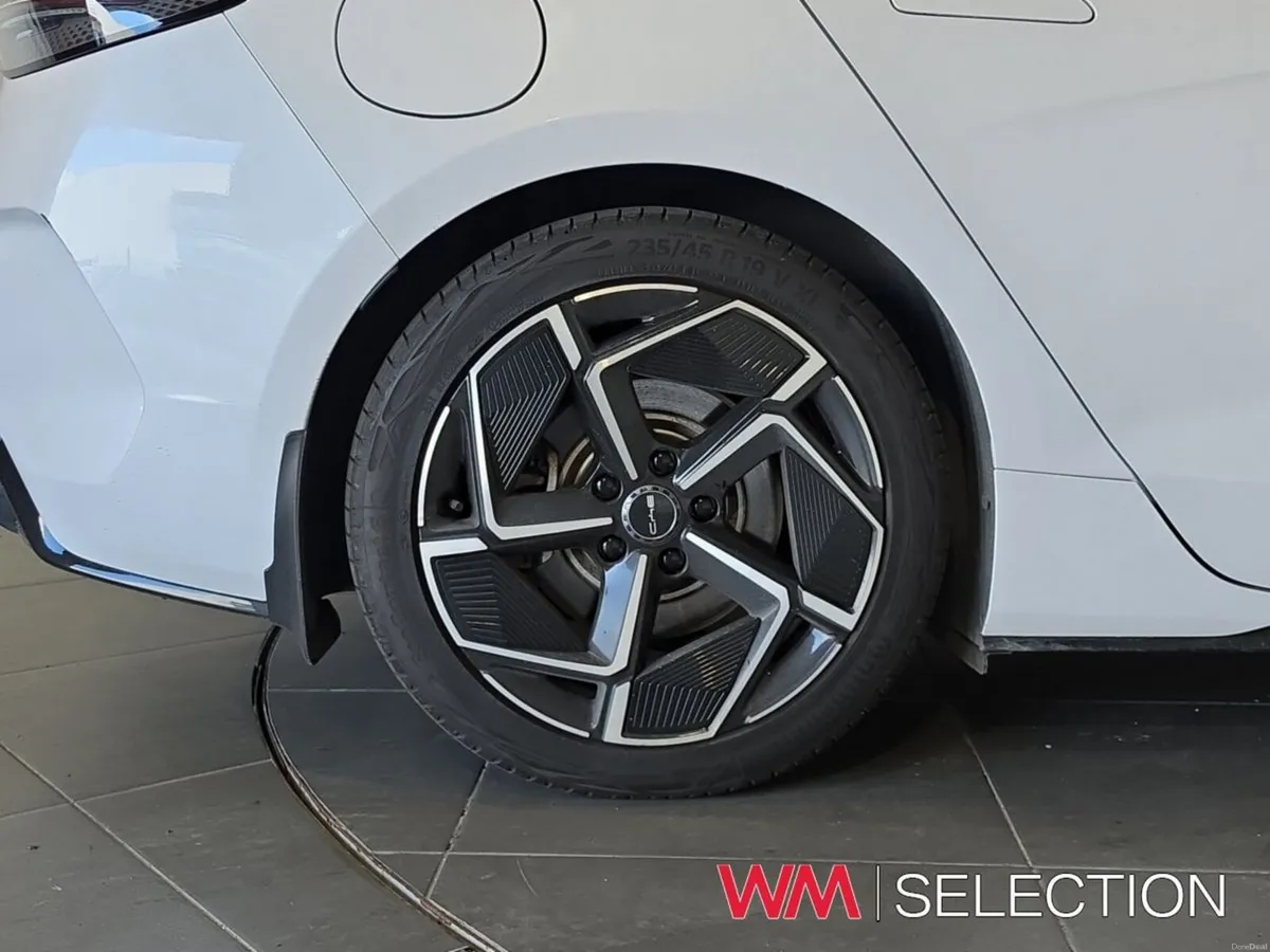 BYD SEAL Seal Excellence Ev Awd  Excellence  530 E - Image 6