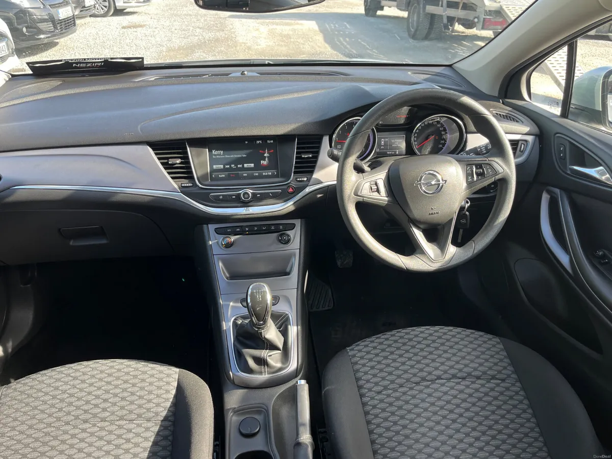 Opel Astra 2017 - Image 6
