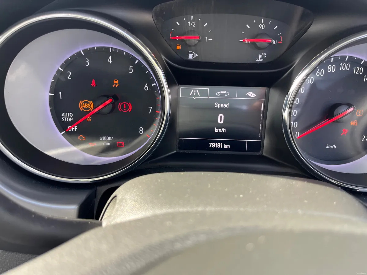 Opel Astra 2017 - Image 5