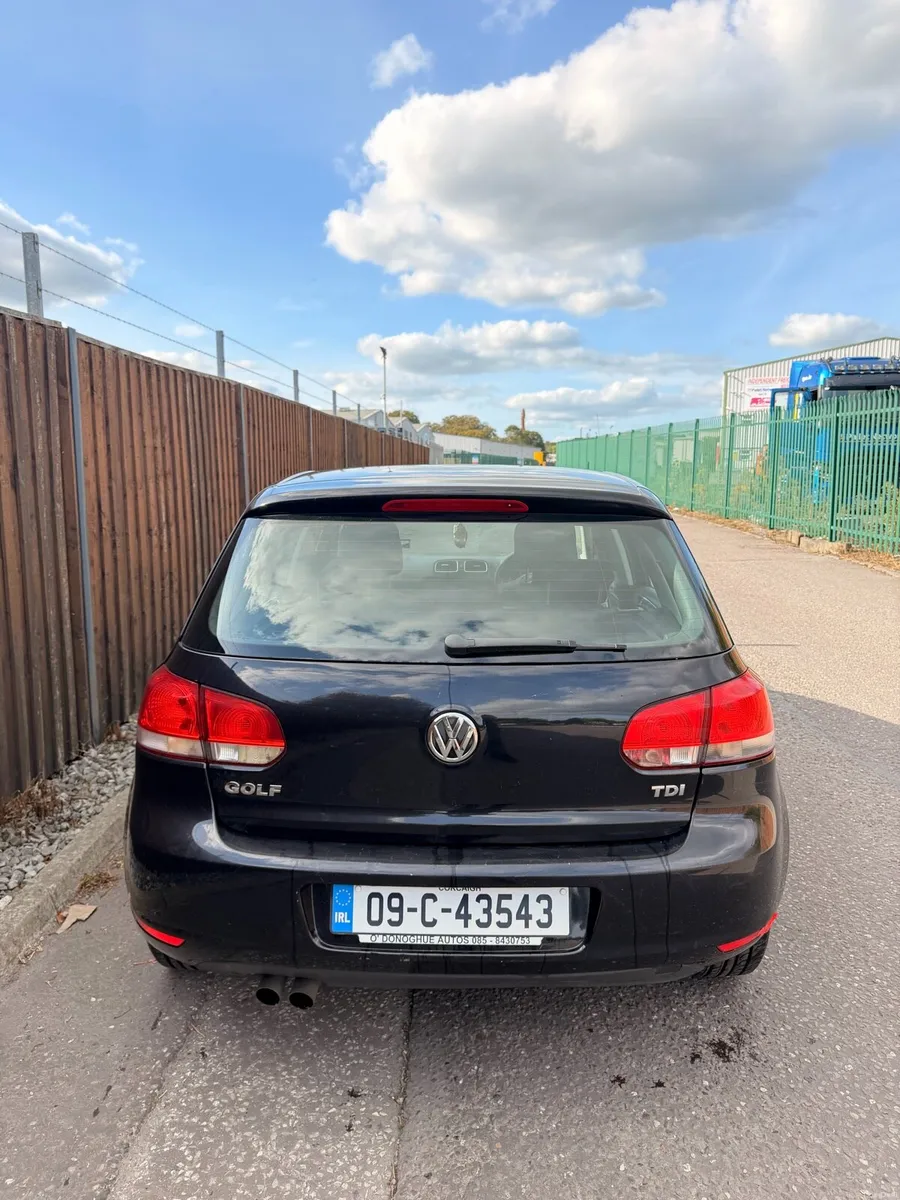 Volkswagen Golf 2.0tdi 110bhp - Image 4