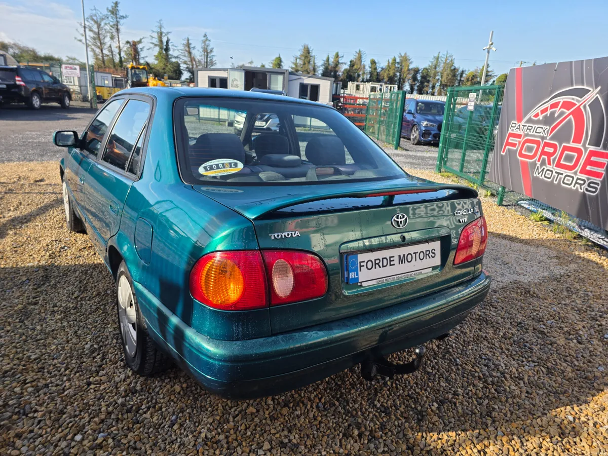 Toyota Corolla 2001 - Image 3