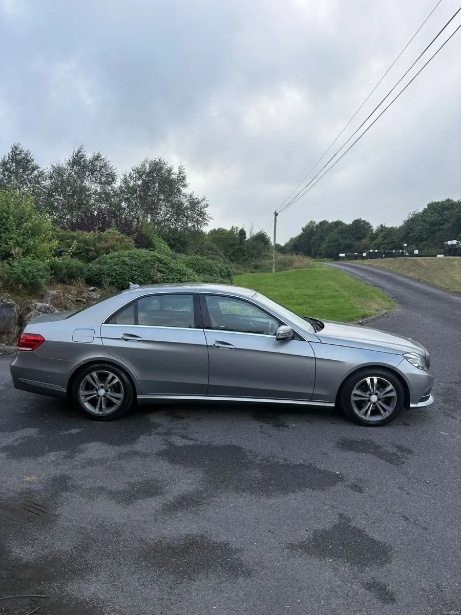 Mercedes-Benz E-Class 2014 - Image 1