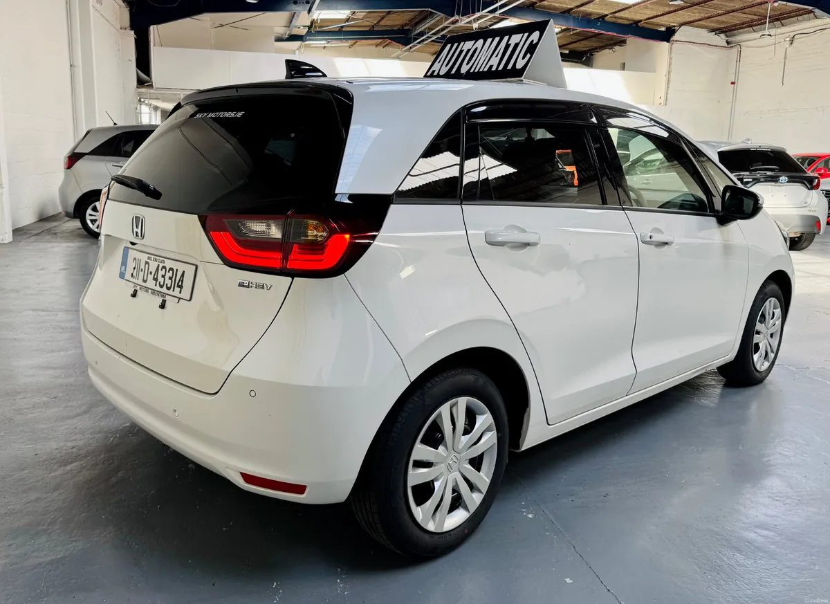 Honda Fit 2021 Honda fit 1.5 hybrid - Image 4