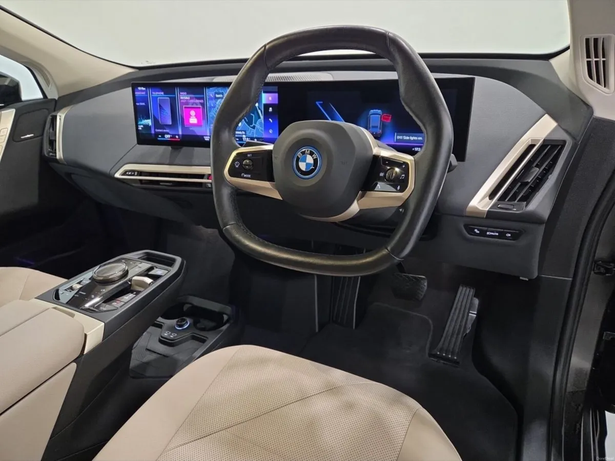 BMW iX xDrive40 Sport - Image 6