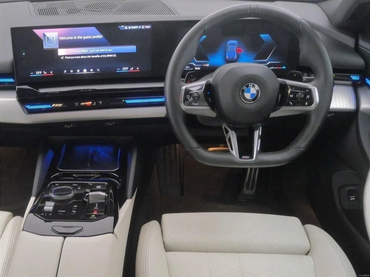BMW 5-Series 520i M Sport Saloon - Image 5