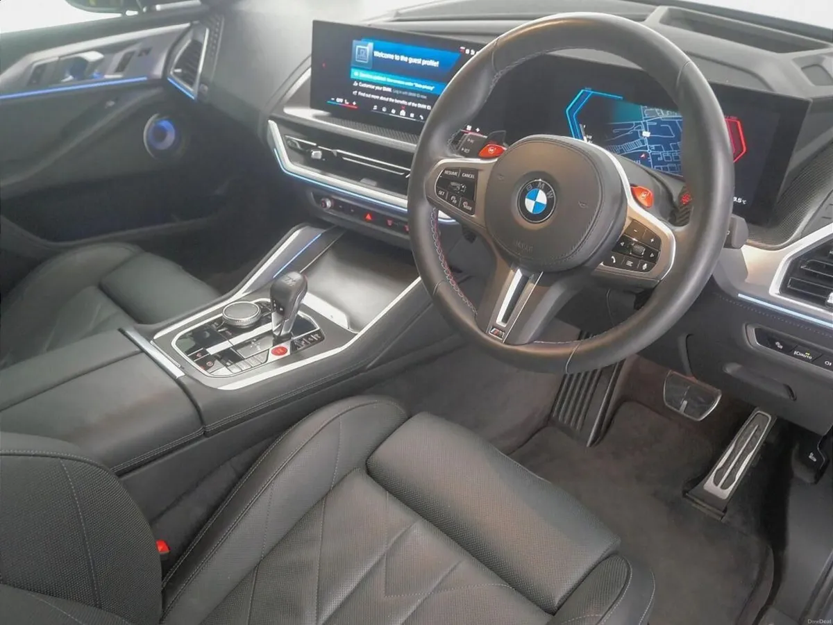 BMW XM 50e - Image 6