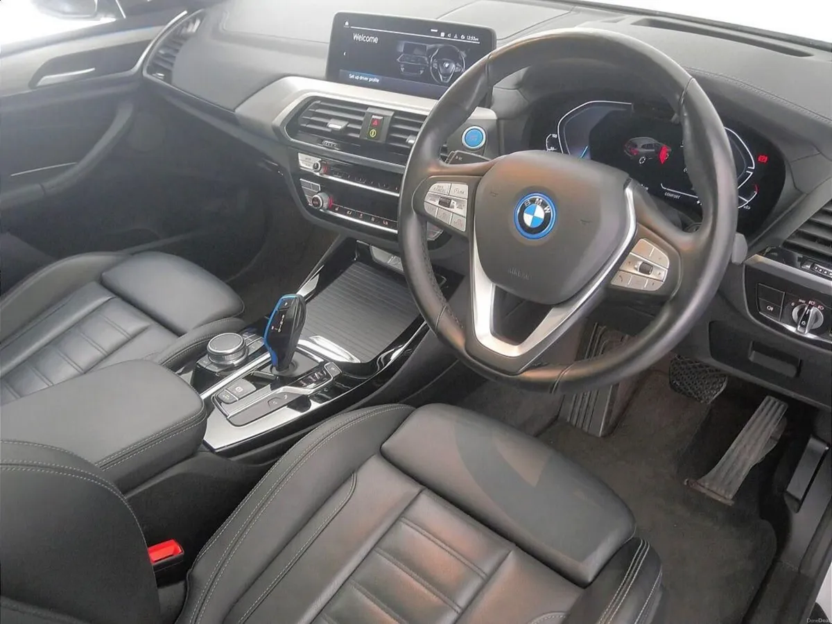 BMW iX3 Premier Edition Pro - Image 6