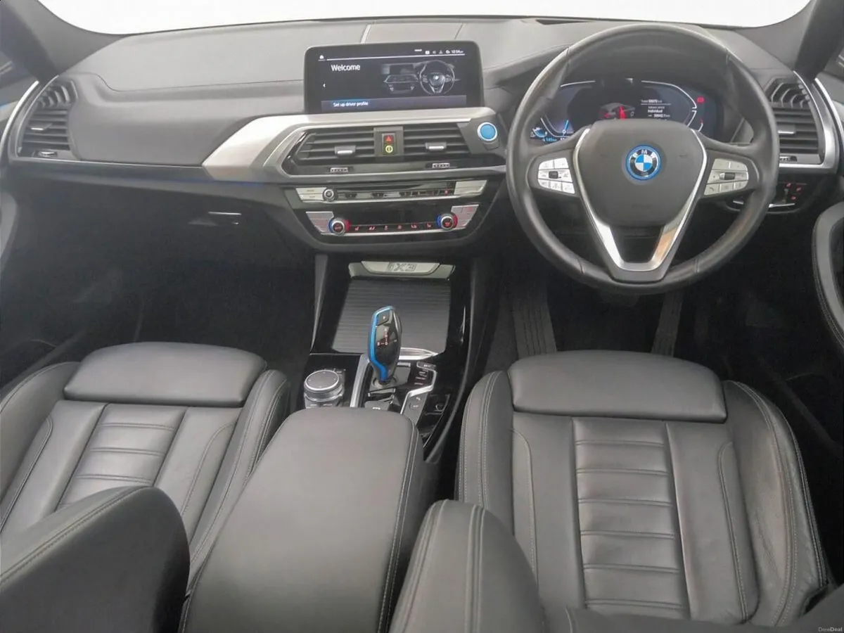 BMW iX3 Premier Edition Pro - Image 4