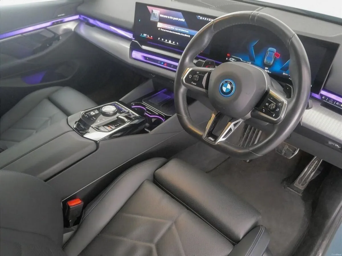 BMW 5-Series 530e M Sport Saloon - Image 6