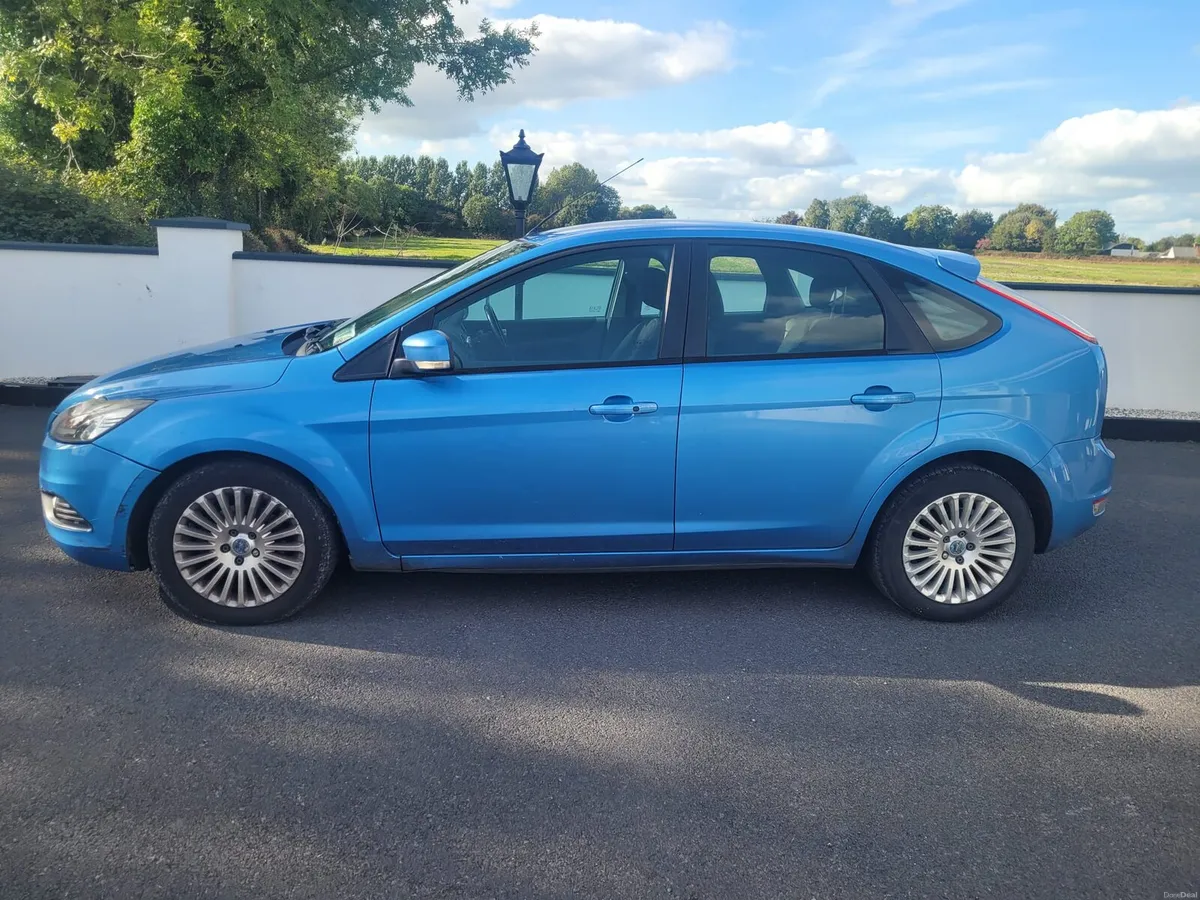 Ford Focus - Image 3