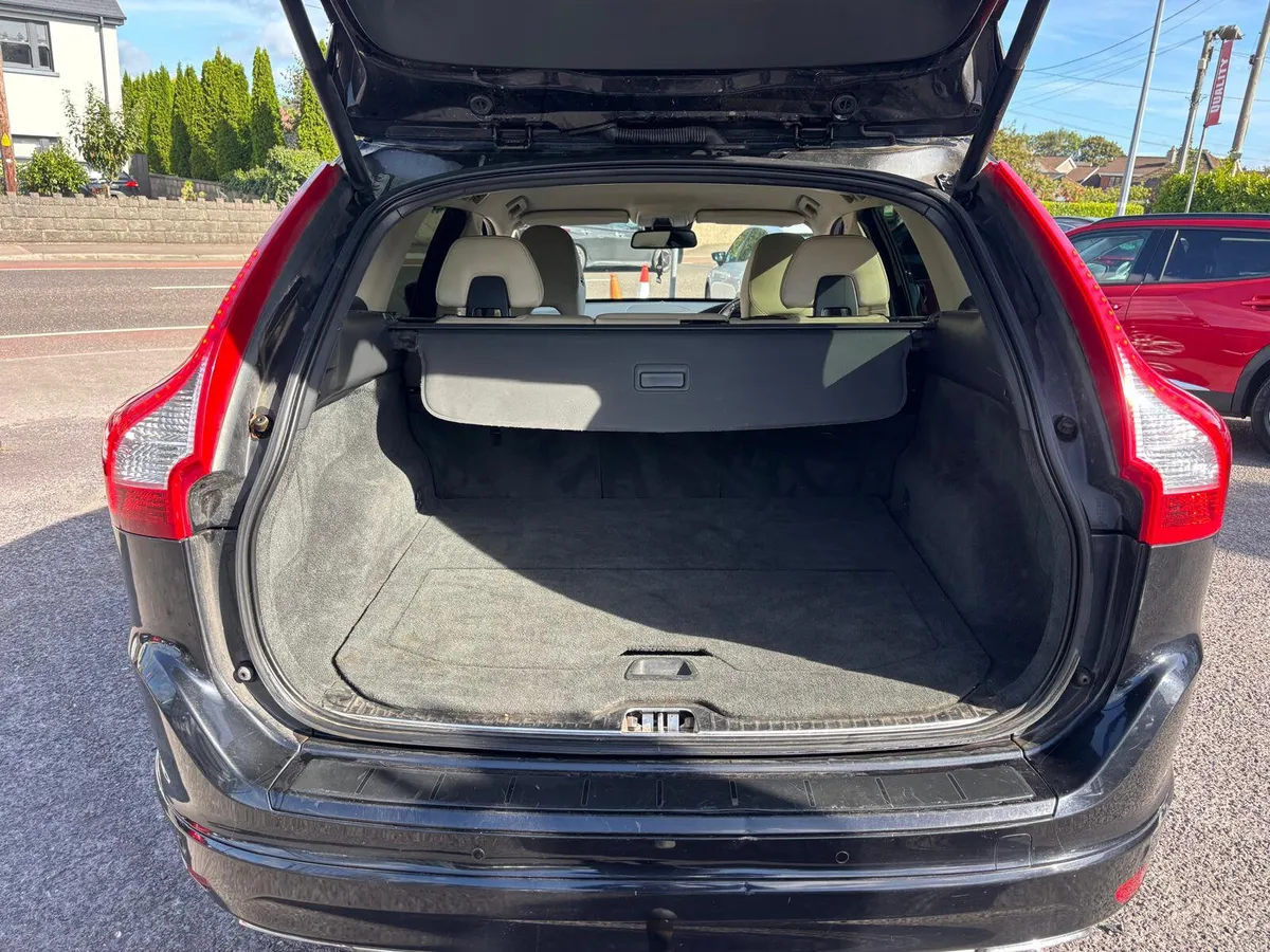 Volvo XC60  DIESEL  HIGH  SPEC TRADE SALE  READ AD - Image 6