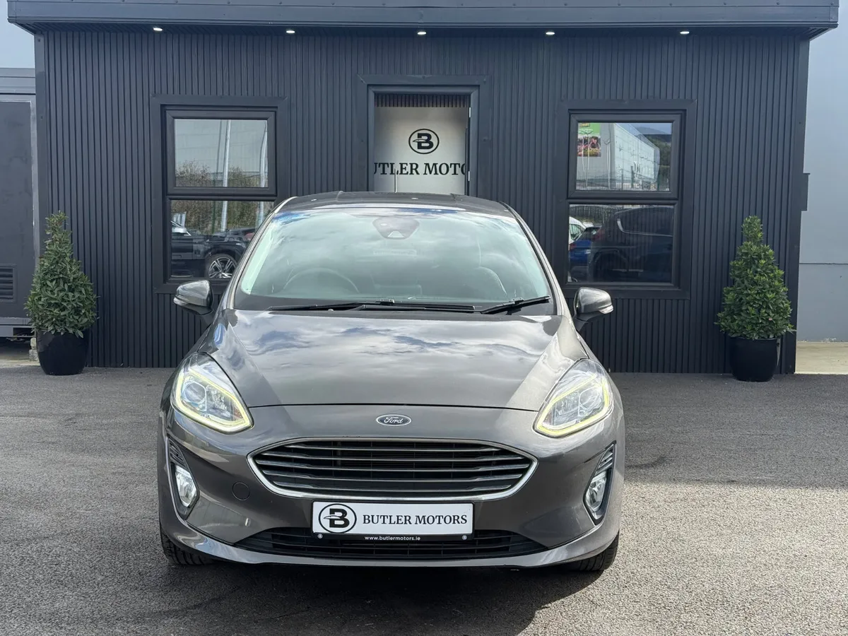 2018 Ford Fiesta 1.1L Zetec 5dr - Image 4