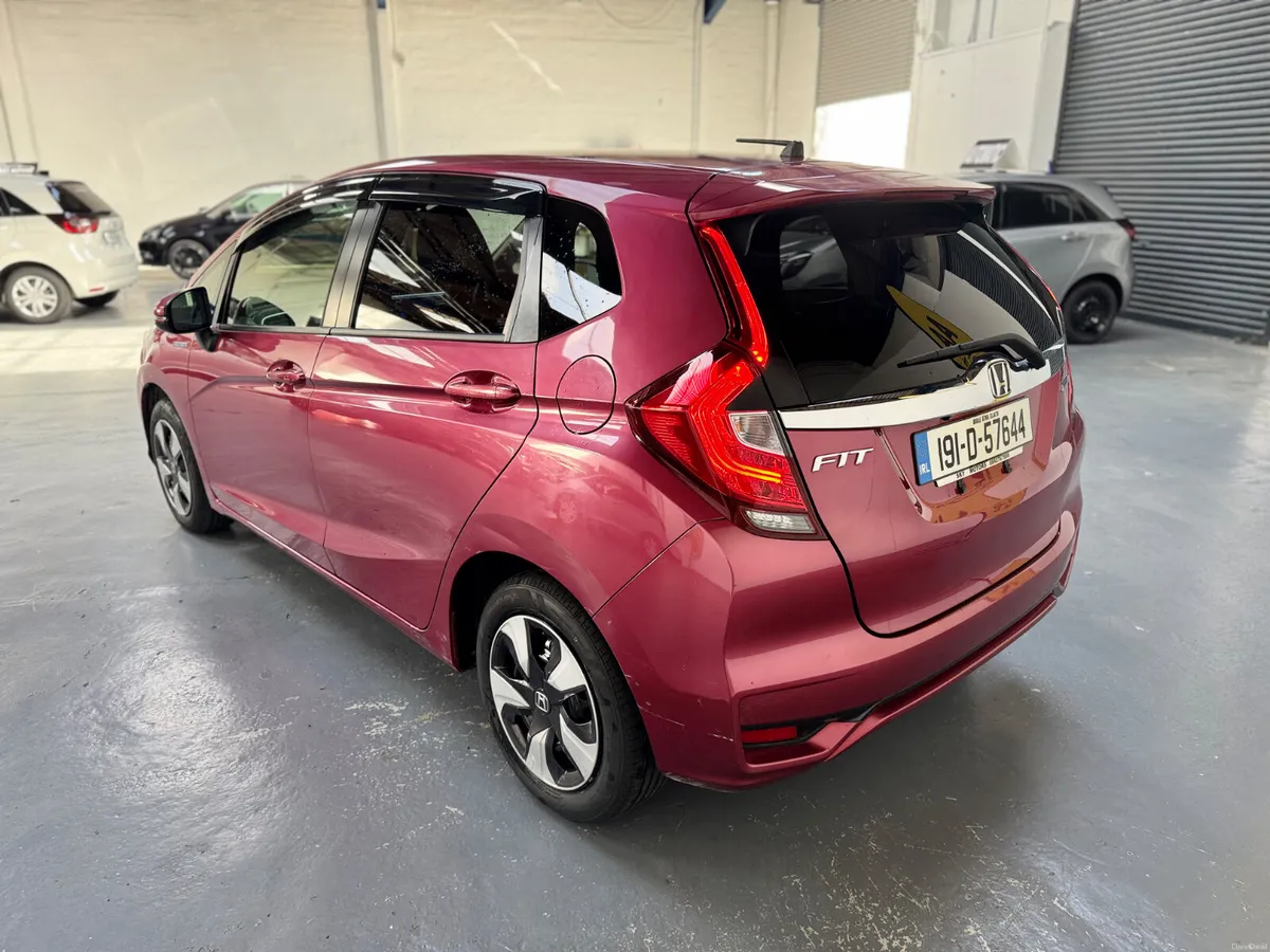 Honda Fit 2019 - Image 6