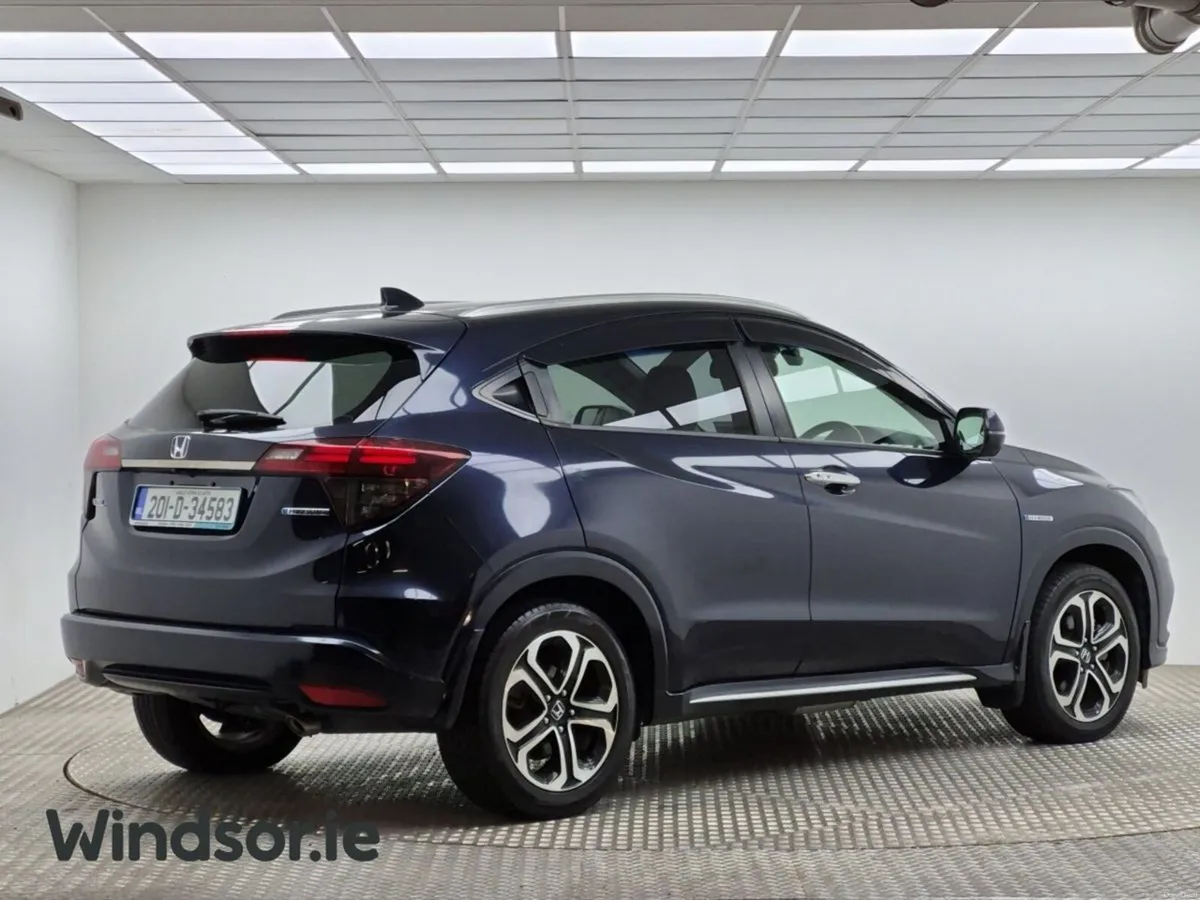 Honda Vezel 1.5 Hybrid Sensing - Image 2