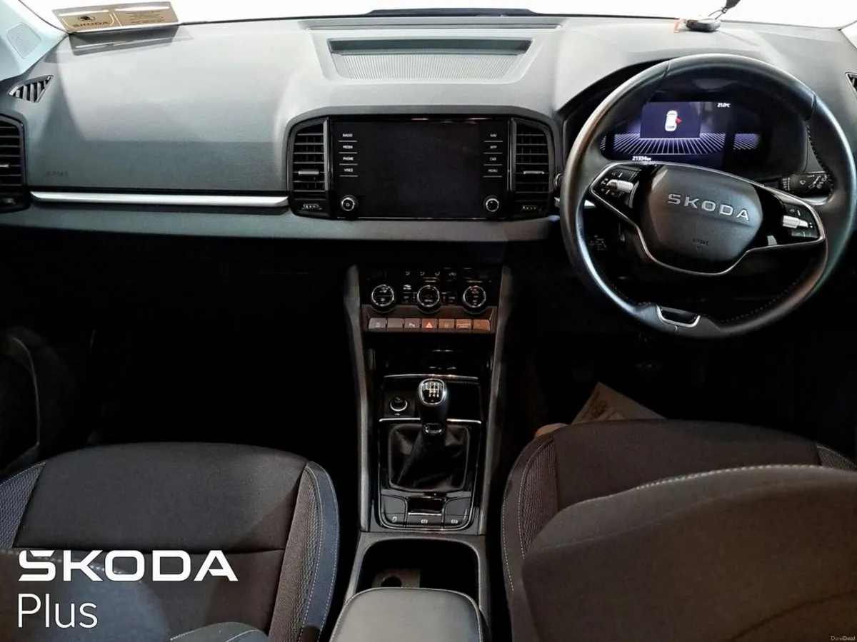 Skoda Karoq SELECTION 2.0TDI 115HP - Image 2