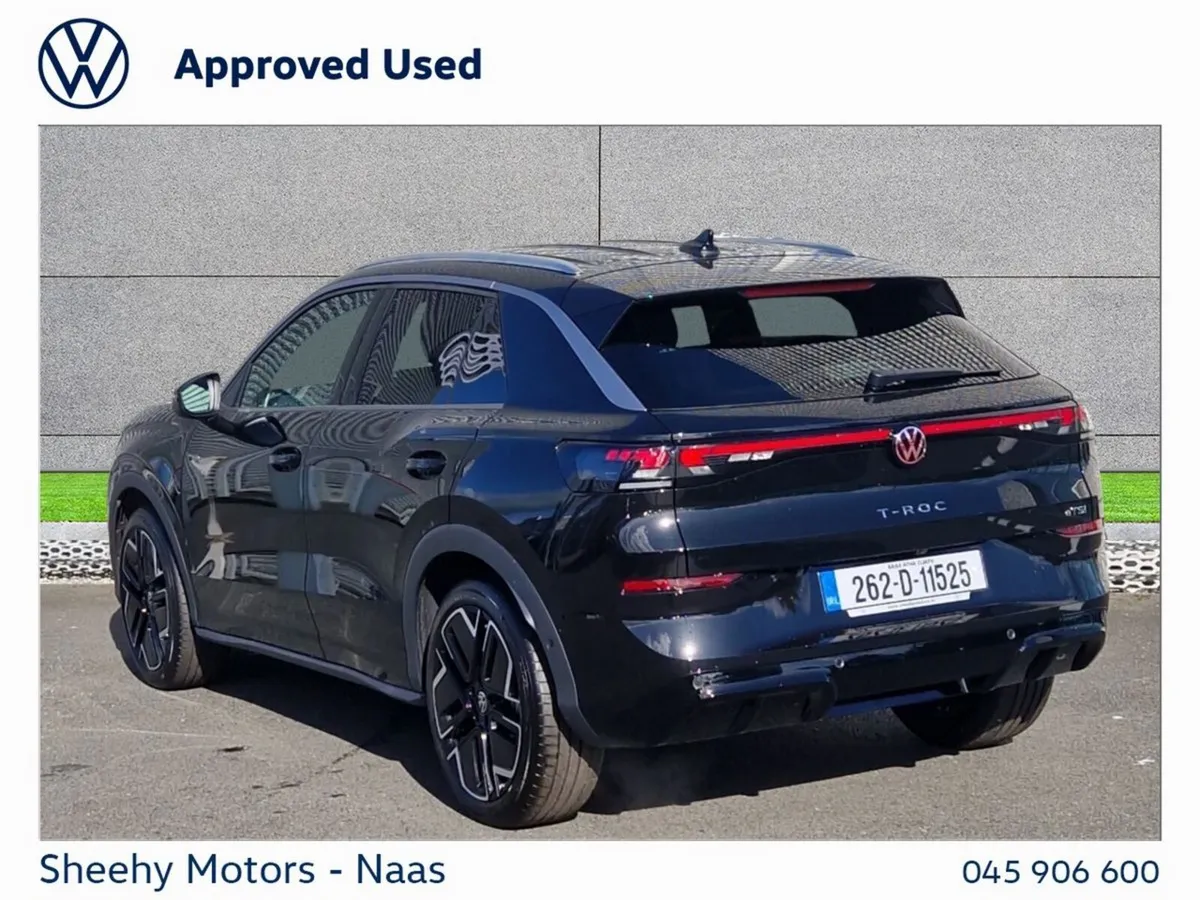 Volkswagen T-Roc R-Line + 1.5TSI MHEV DSG - Image 3