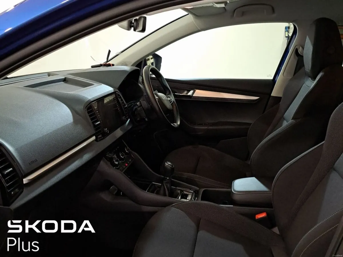 Skoda Karoq SELECTION 2.0TDI 115HP - Image 4