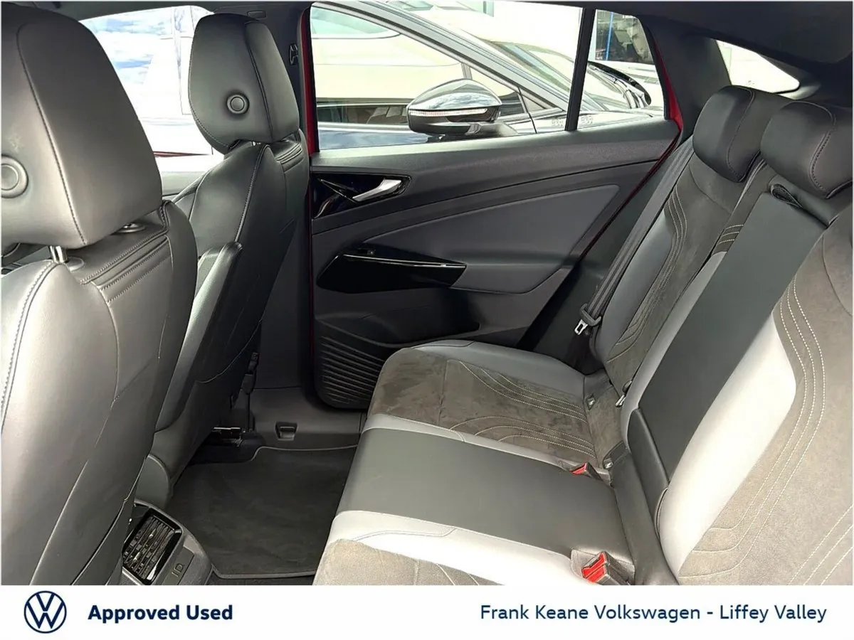 Volkswagen ID.5 77KWH BUSINESS 174HP  *KINGS RED M - Image 6